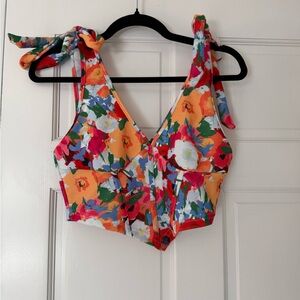 SHEIN Multicolor Floral Crop Top with Tie Straps